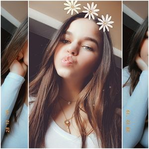 Meet your Posher, Alissa